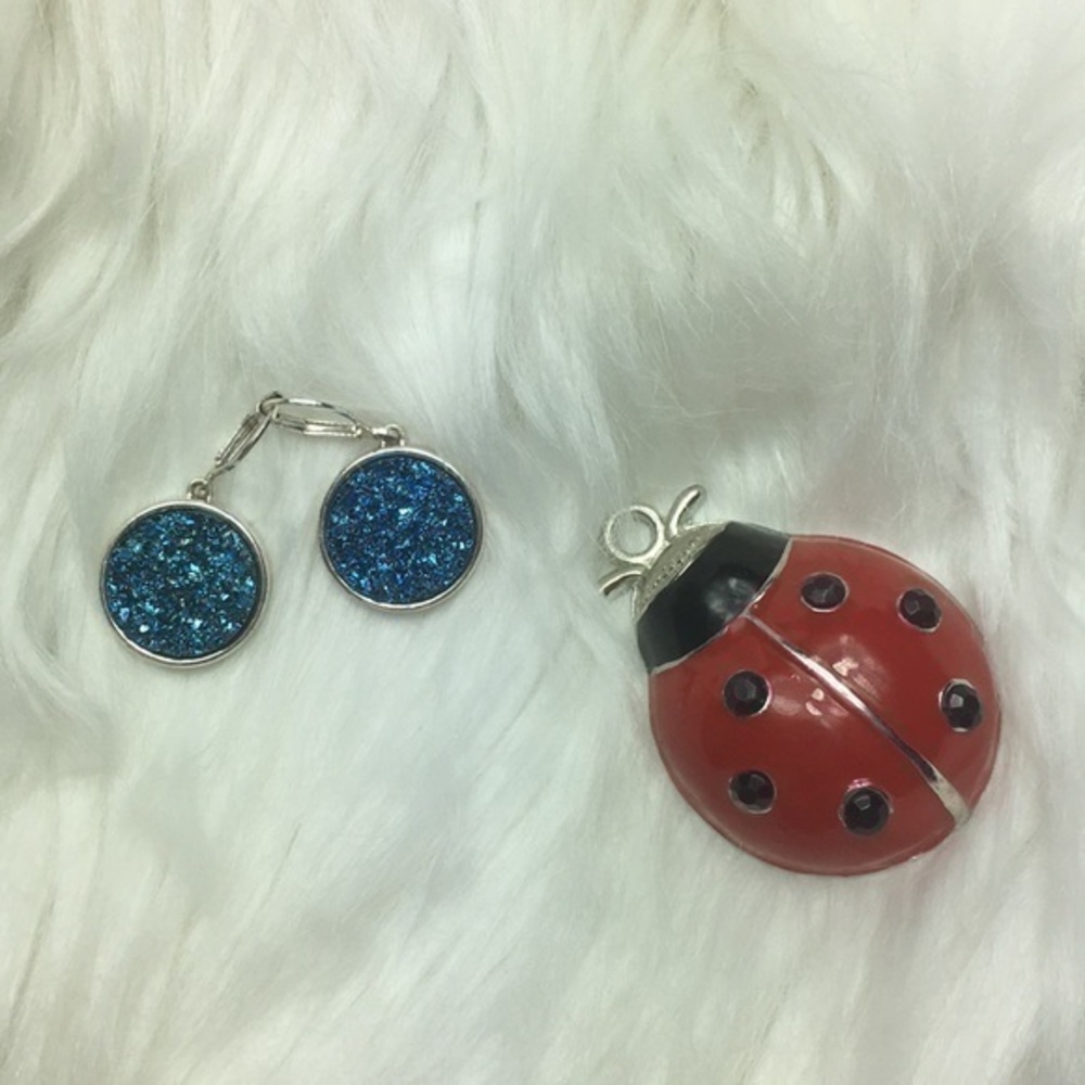 Faux Druze, bright blue earrings, NWOT.